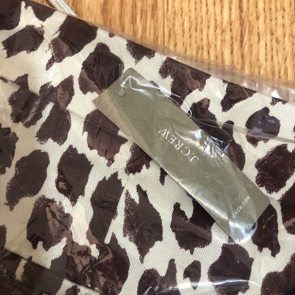 NWT J. Crew Slim Bermuda shorts giraffe - Picture 2 of 3